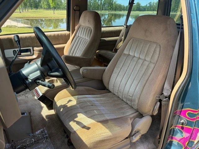 1994 GMC Yukon 1st Gen - Image 3 of 21