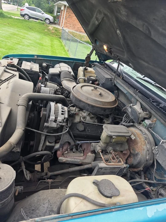 1994 GMC Sierra 1st Gen - Image 10 of 16