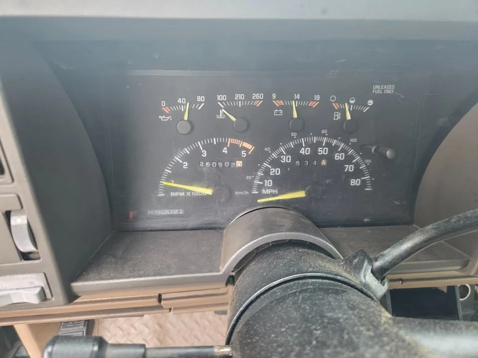 1994 GMC Sierra 1st Gen - Image 8 of 16