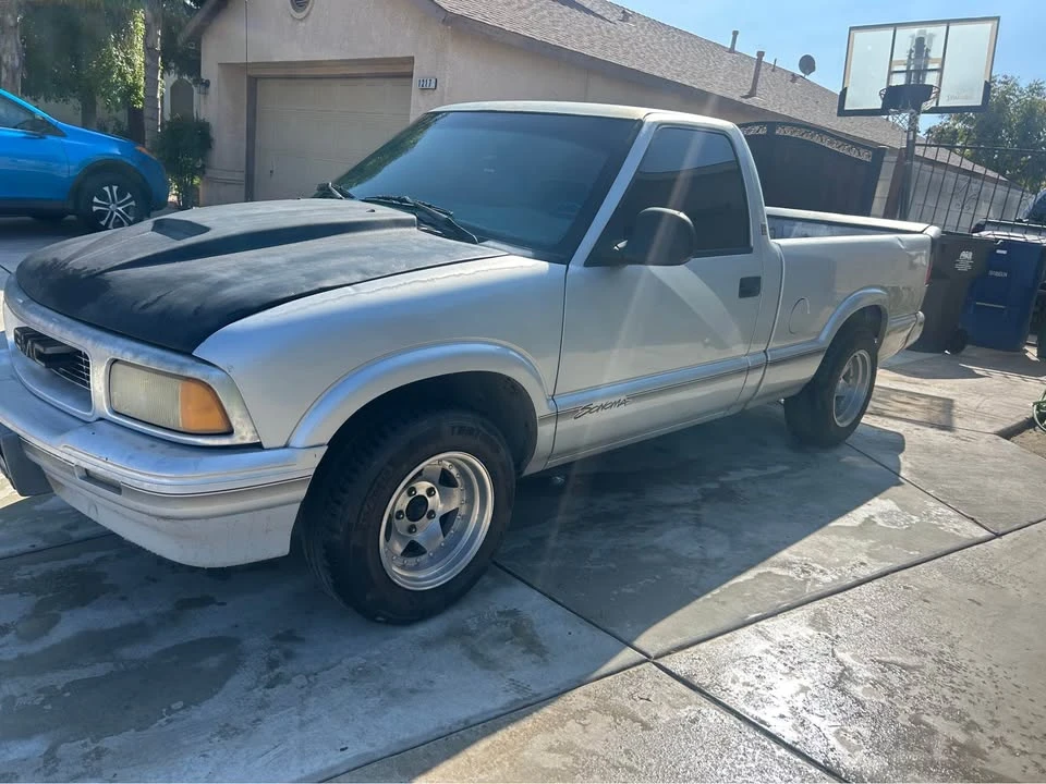 1994 GMC Sierra 1st Gen - Image 2 of 6