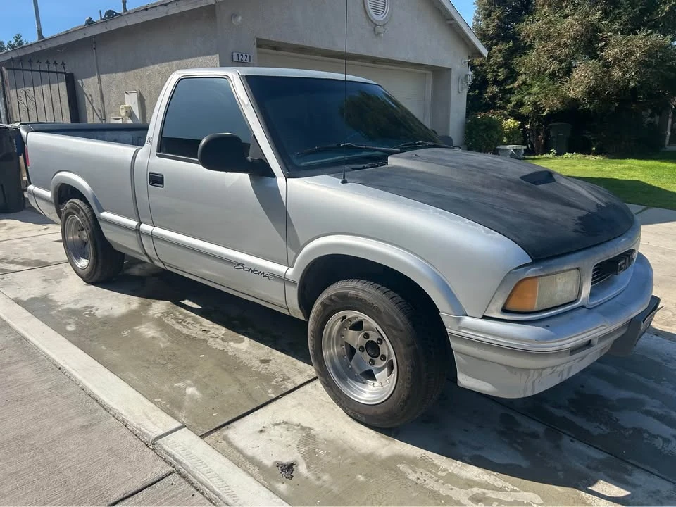 1994 GMC Sierra 1st Gen - Image 3 of 6