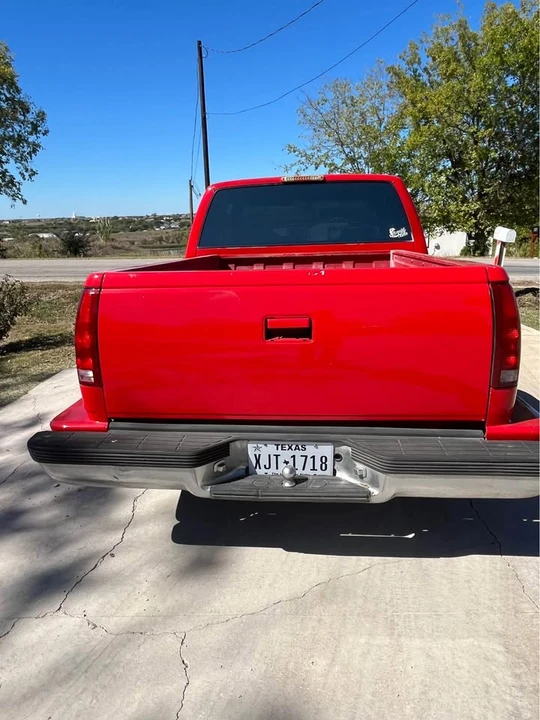 1994 GMC Sierra 2nd Gen - Image 4 of 11