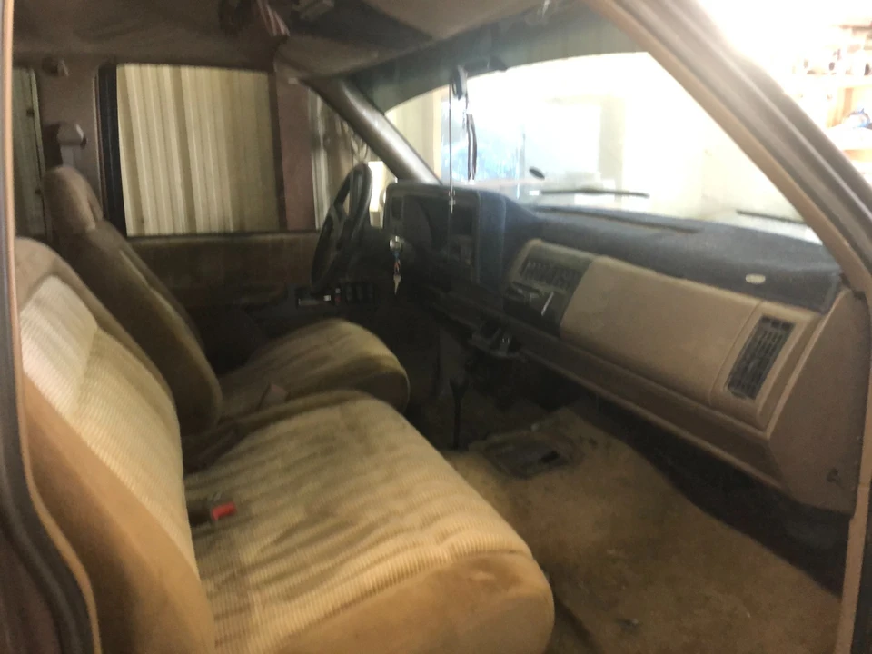 1994 GMC Sierra 1st Gen - Image 6 of 8