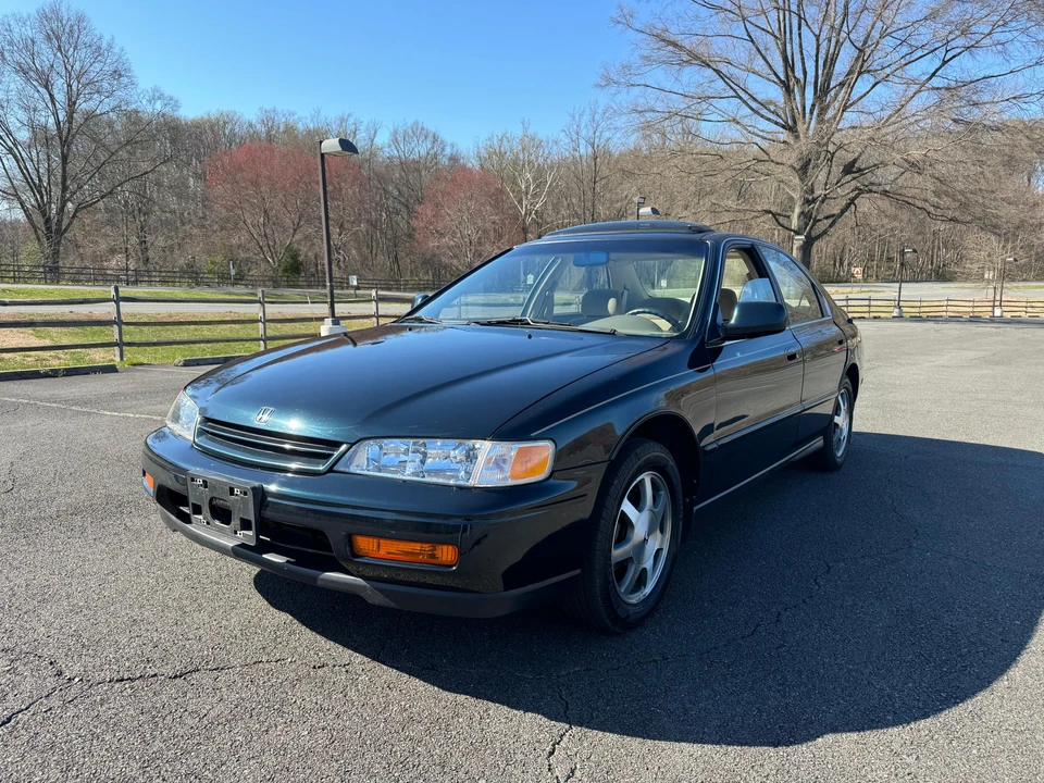 1994 Honda Accord 5th Gen - Image 10 of 31