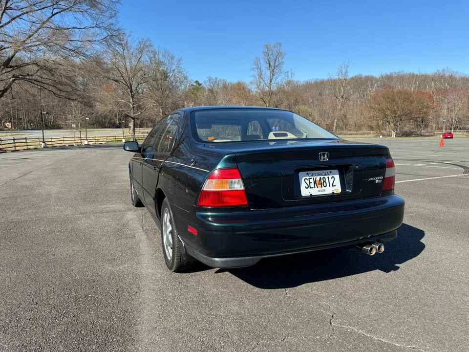 1994 Honda Accord 5th Gen - Image 14 of 31