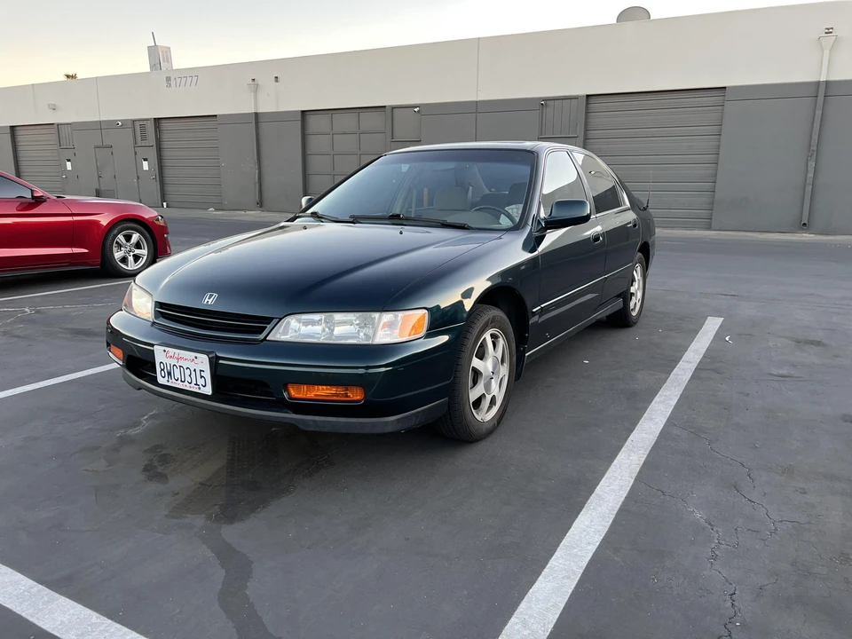 1994 Honda Accord 5th Gen - Image 6 of 31