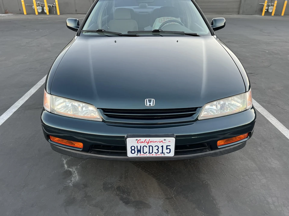1994 Honda Accord 5th Gen - Image 16 of 31