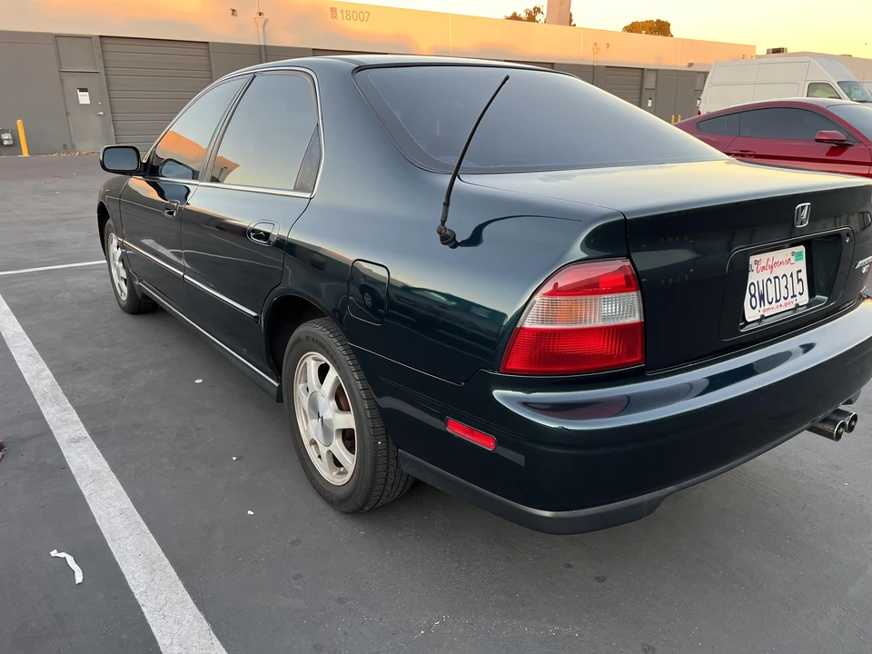 1994 Honda Accord 5th Gen - Image 11 of 31