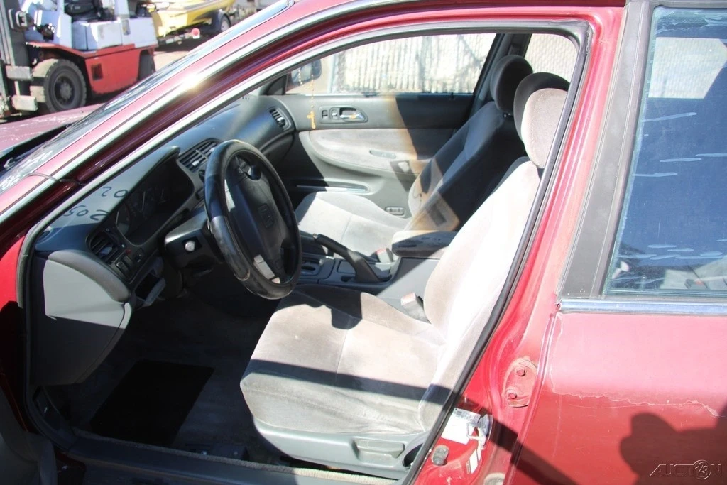 1994 Honda Accord 5th Gen - Image 11 of 21