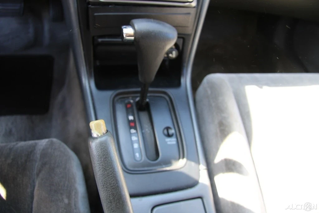 1994 Honda Accord 5th Gen - Image 15 of 21