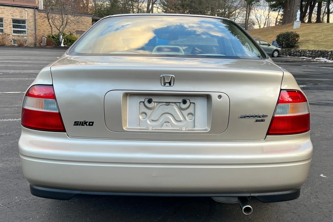 1994 Honda Accord 5th Gen - Image 5 of 31