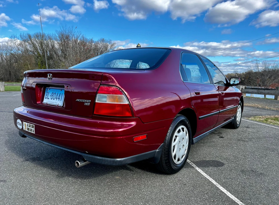 1994 Honda Accord 5th Gen - Image 7 of 31