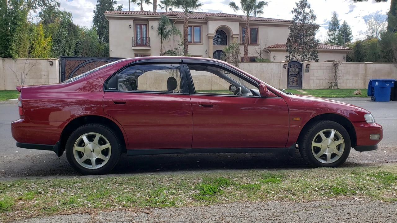1994 Honda Accord 5th Gen - Image 18 of 31
