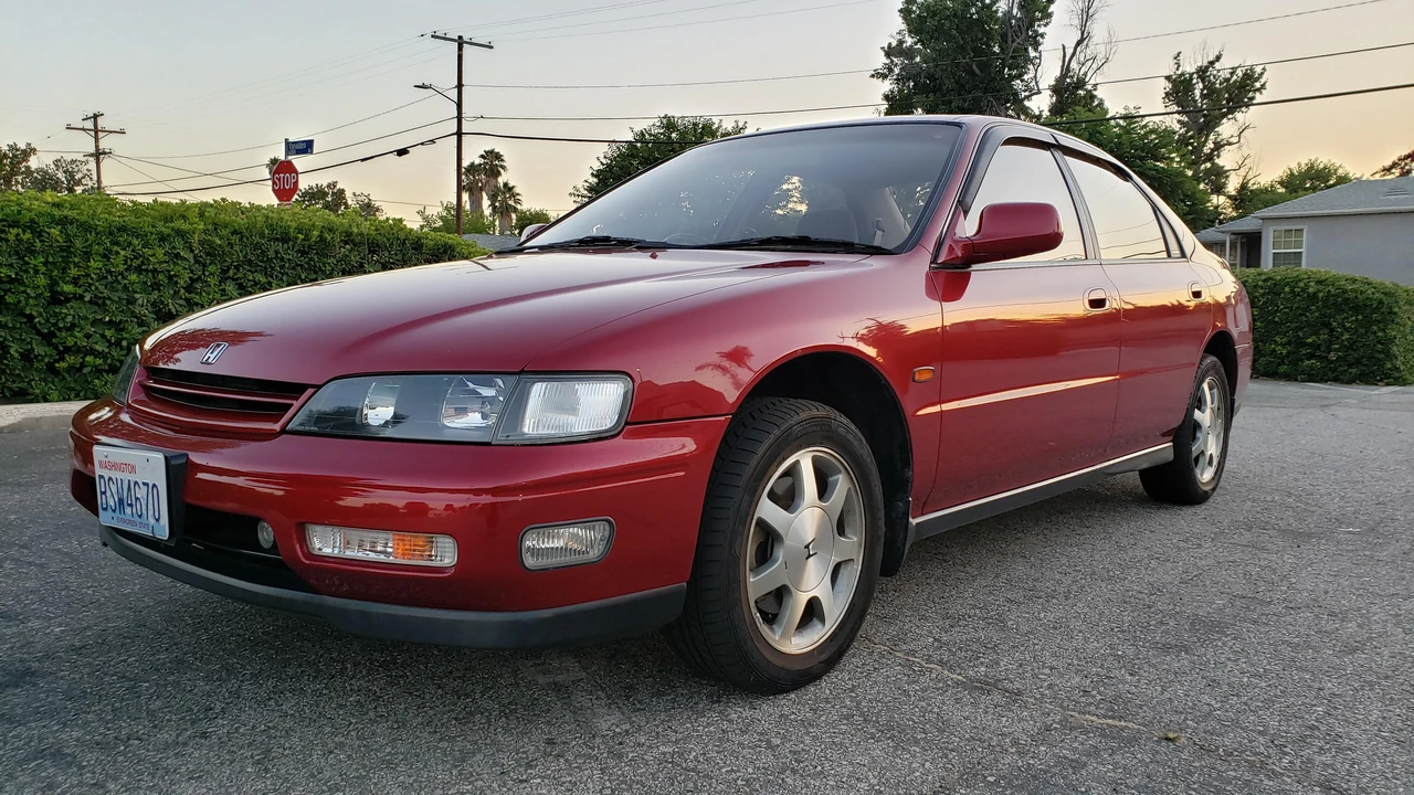1994 Honda Accord 5th Gen - Image 8 of 31