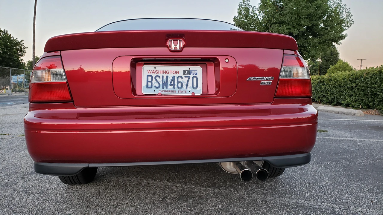 1994 Honda Accord 5th Gen - Image 16 of 31