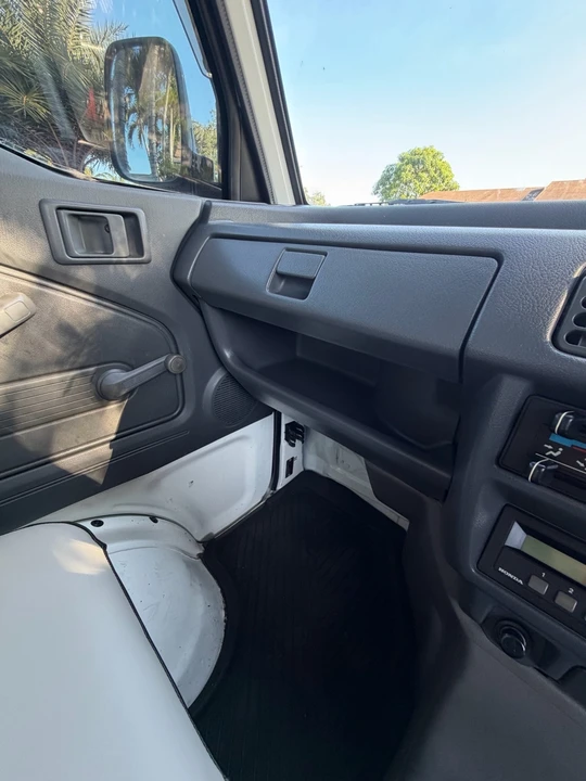 1994 Honda Acty 2nd Gen - Image 9 of 12
