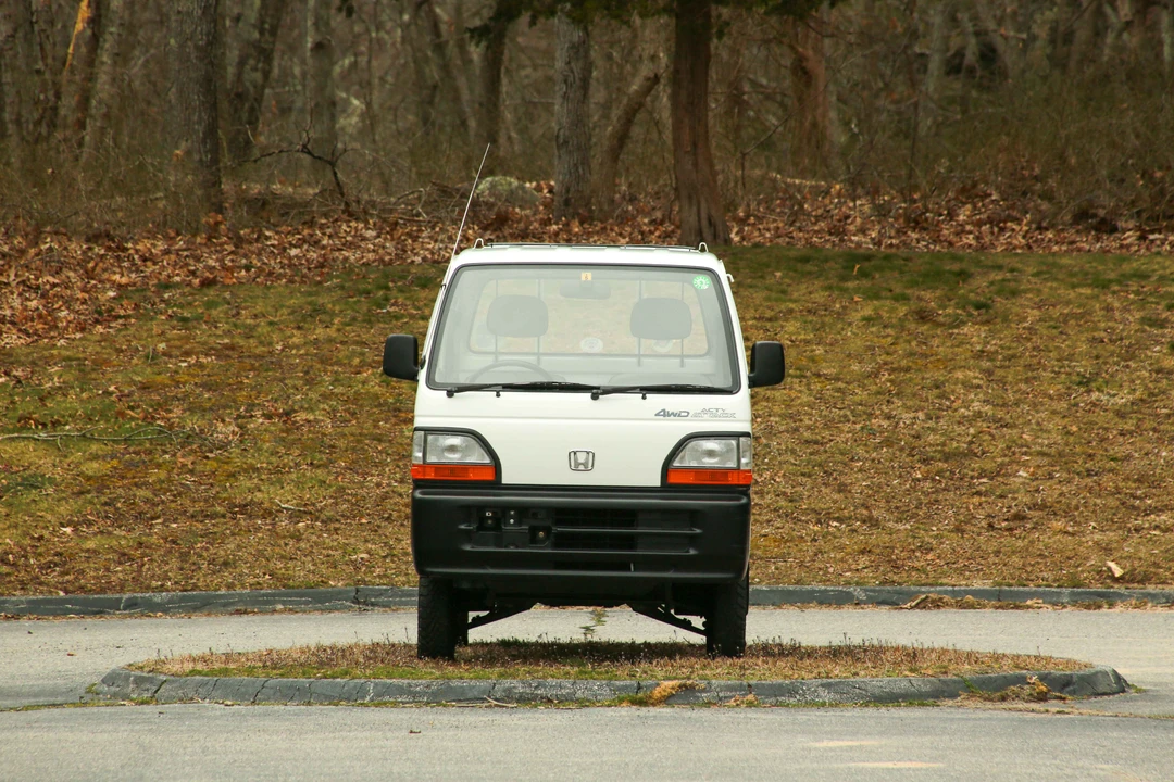 1994 Honda Acty 2nd Gen - Image 2 of 31
