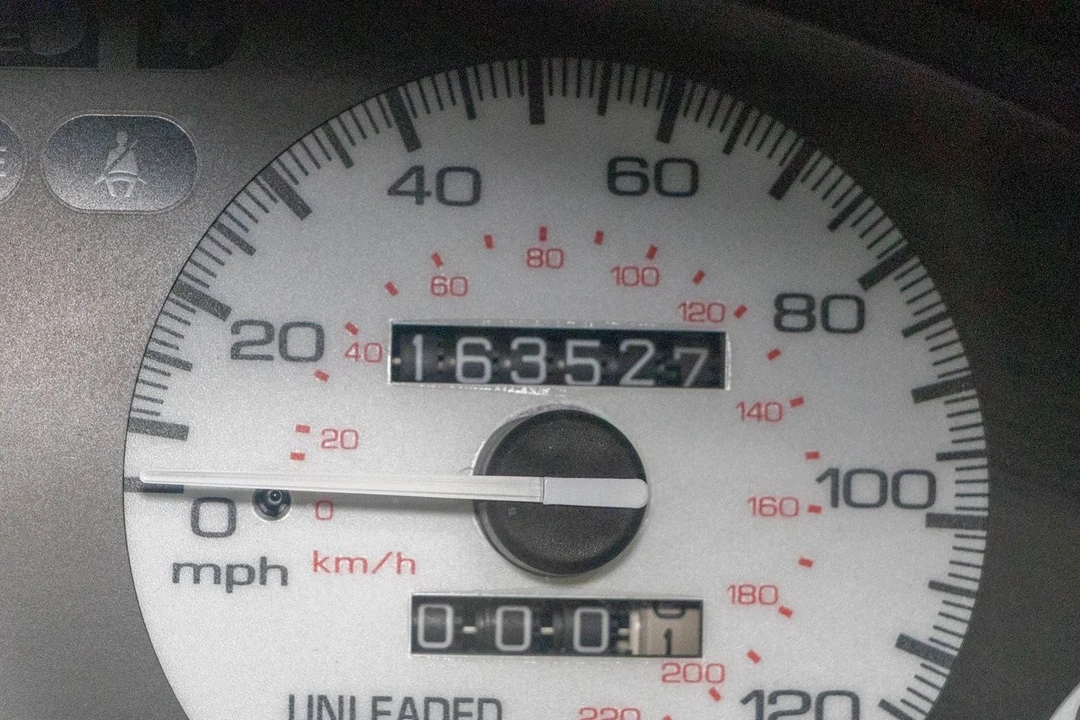 1994 Honda Del Sol - Image 13 of 21