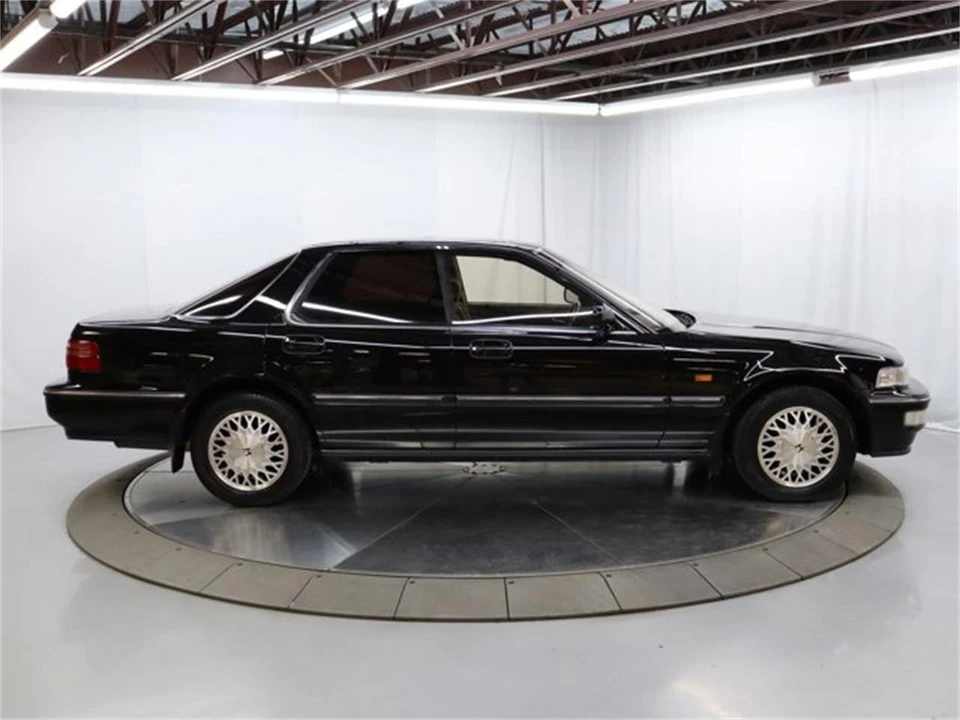 1994 Honda Inspire 1st Gen - Image 8 of 31