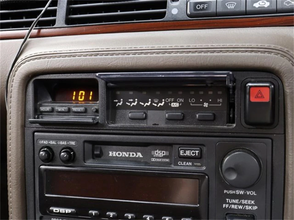 1994 Honda Inspire 1st Gen - Image 14 of 31