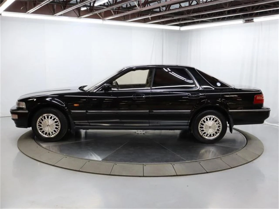 1994 Honda Inspire 1st Gen - Image 4 of 31