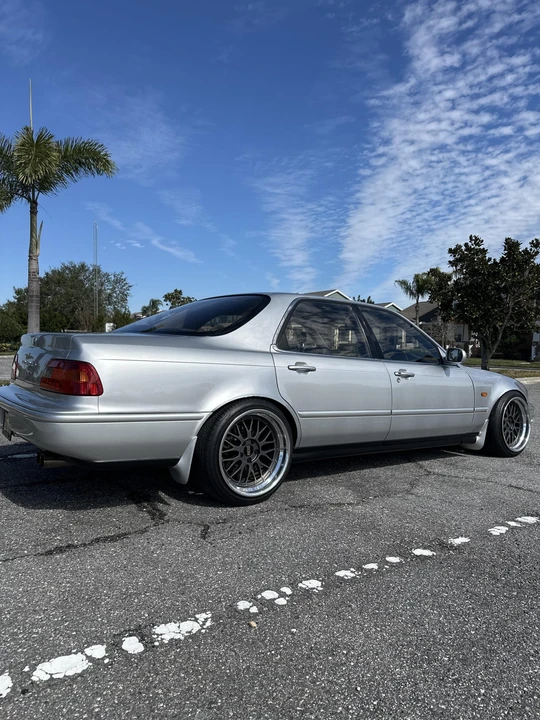1994 Acura Legend 2nd Gen - Image 14 of 31