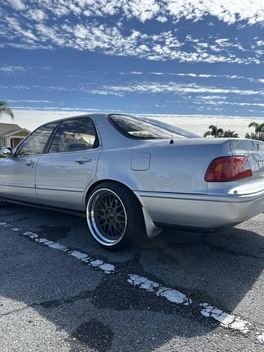 1994 Acura Legend 2nd Gen - Image 24 of 31