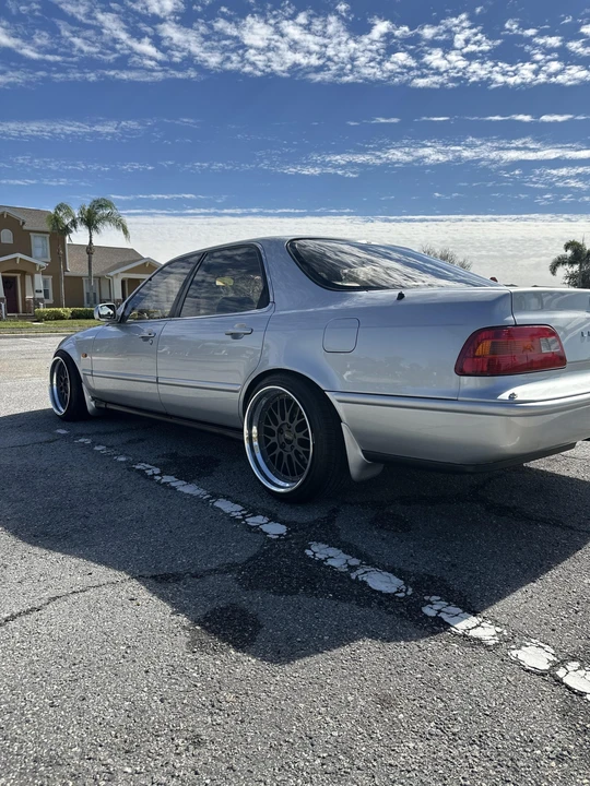 1994 Acura Legend 2nd Gen - Image 23 of 31