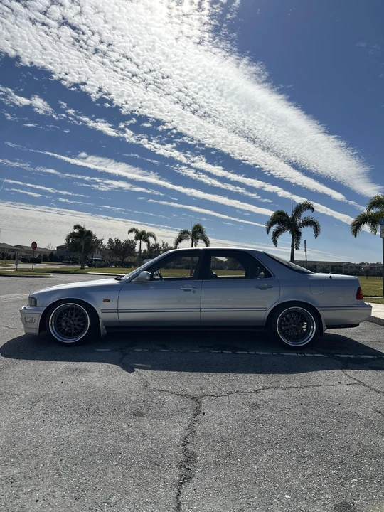 1994 Acura Legend 2nd Gen - Image 17 of 31