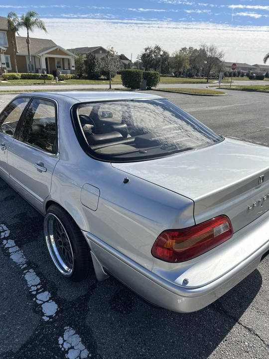 1994 Acura Legend 2nd Gen - Image 21 of 31
