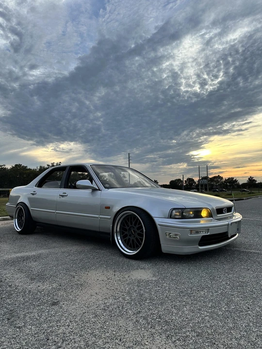 1994 Acura Legend 2nd Gen - Image 9 of 31