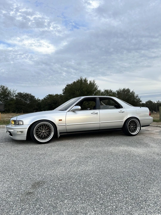 1994 Acura Legend 2nd Gen - Image 2 of 31
