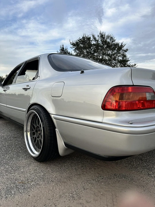 1994 Acura Legend 2nd Gen - Image 20 of 31