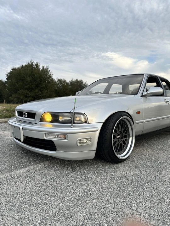 1994 Acura Legend 2nd Gen - Image 28 of 31