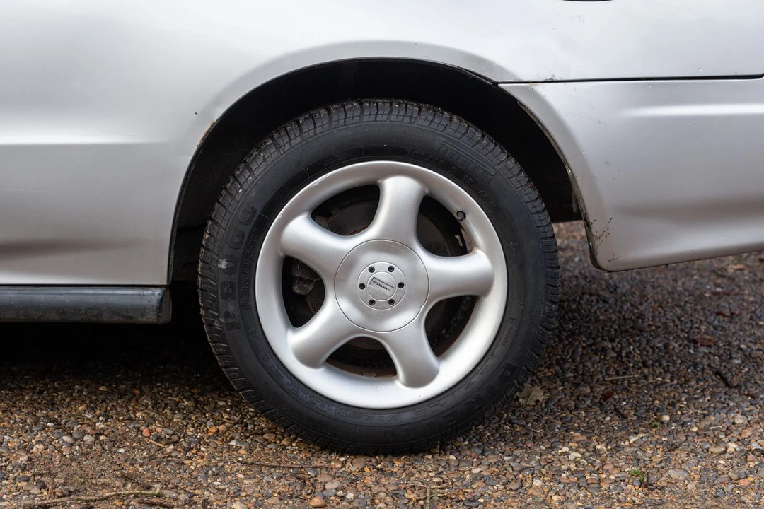 1994 Honda Prelude 4th Gen - Image 23 of 30