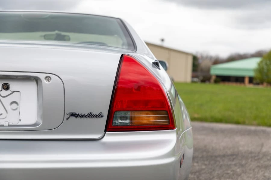 1994 Honda Prelude 4th Gen - Image 7 of 27