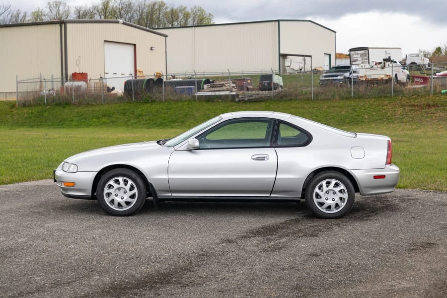 1994 Honda Prelude 4th Gen - Image 2 of 27