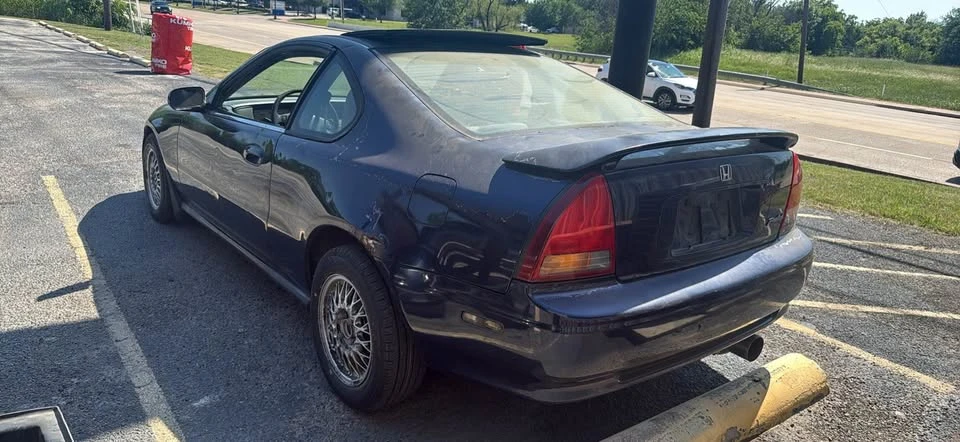 1994 Honda Prelude 4th Gen - Image 2 of 4