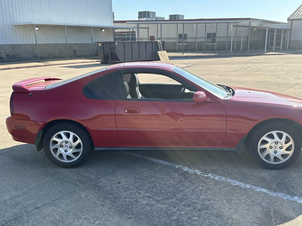 1994 Honda Prelude 4th Gen - Image 16 of 31