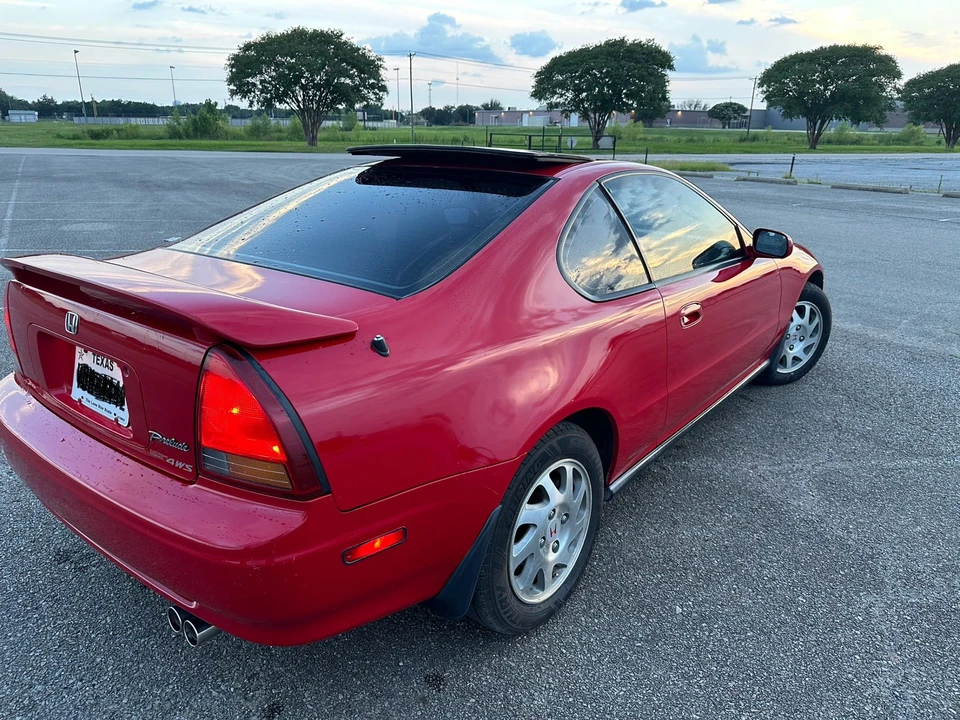 1994 Honda Prelude 4th Gen - Image 7 of 31