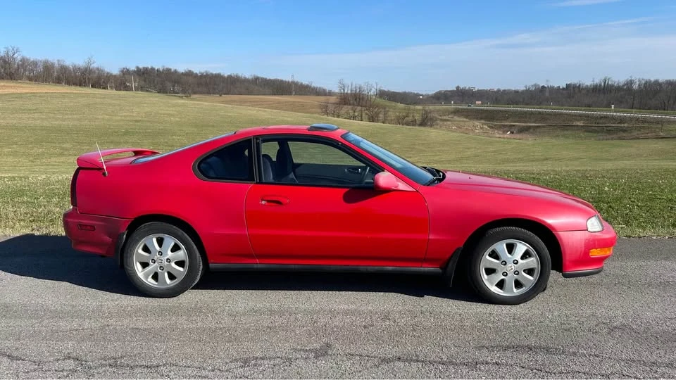 1994 Honda Prelude 4th Gen - Image 2 of 17