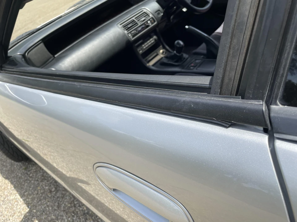 1994 Honda Prelude 4th Gen - Image 23 of 31