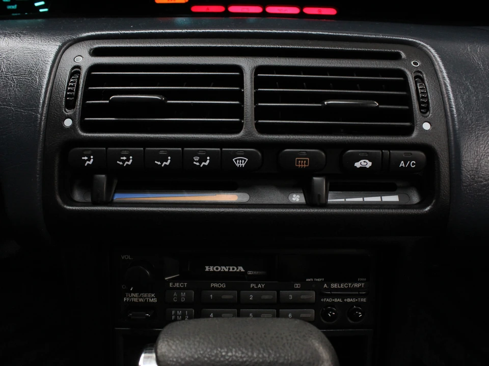 1994 Honda Prelude 4th Gen - Image 25 of 31