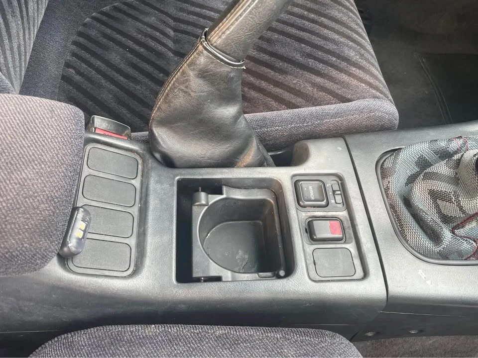 1994 Honda Prelude 4th Gen - Image 12 of 17