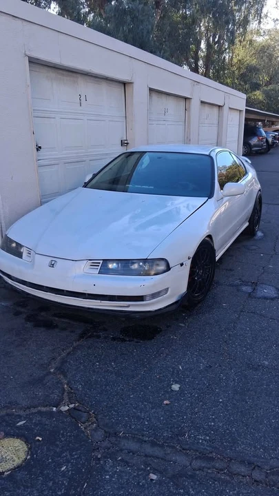 1994 Honda Prelude 4th Gen - Image 2 of 6