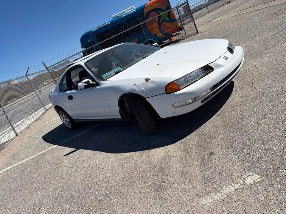 1994 Honda Prelude 4th Gen - Image 2 of 13