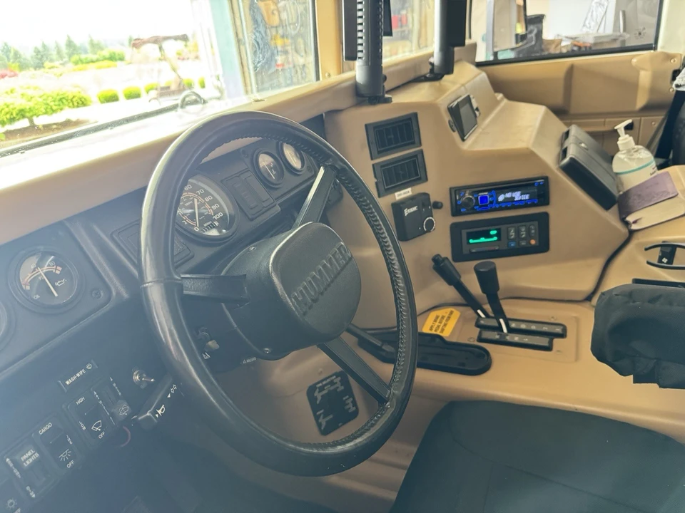 1994 Hummer Hummer H2 - Image 11 of 14