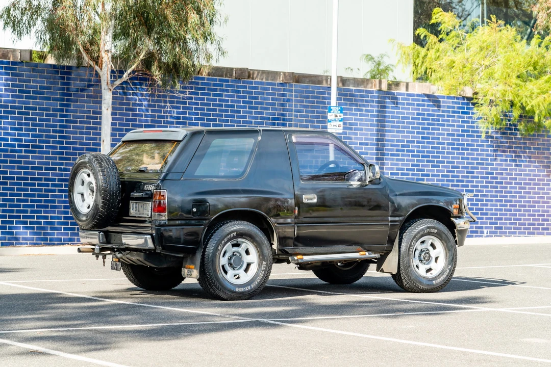 1994 Isuzu Rodeo - Image 17 of 31