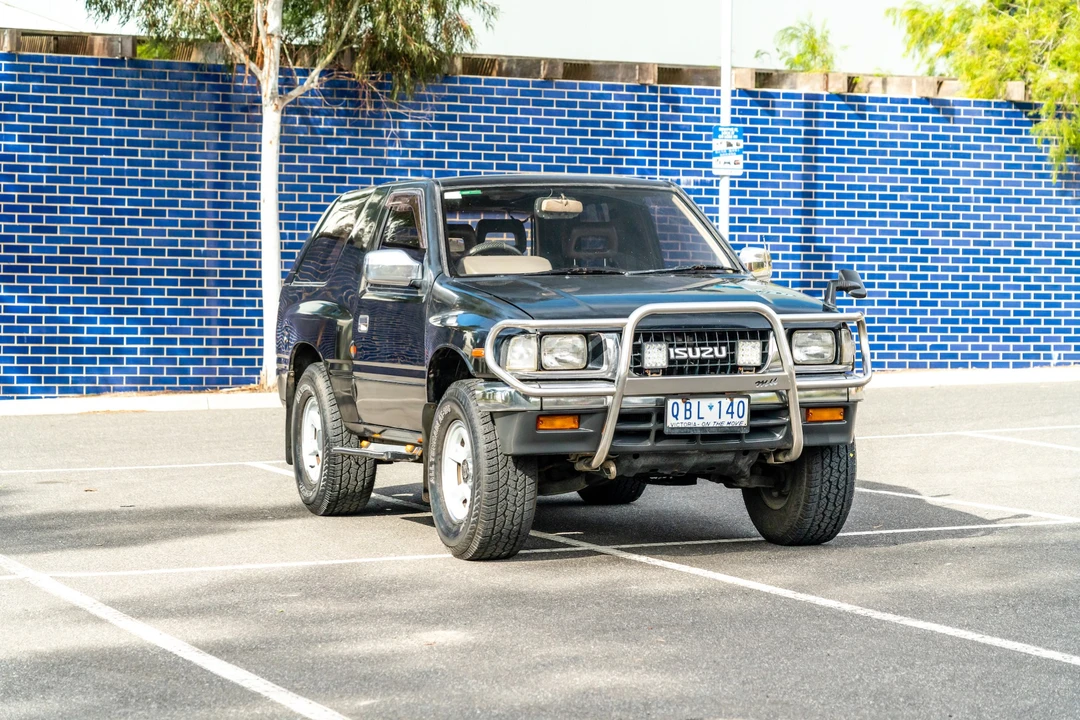 1994 Isuzu Rodeo - Image 15 of 31