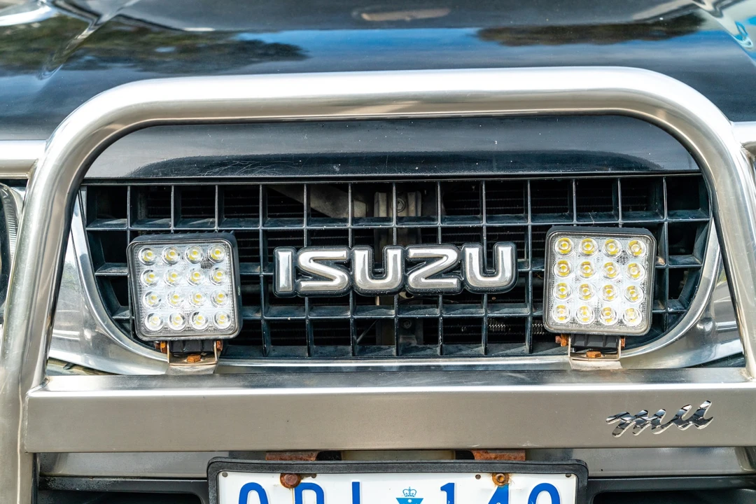 1994 Isuzu Rodeo - Image 25 of 31